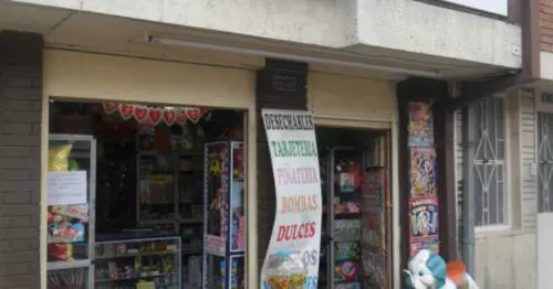 PINATERIA DE LOCURA BOGOTÁ PINATERIA DE LOCURA BOGOTÁ